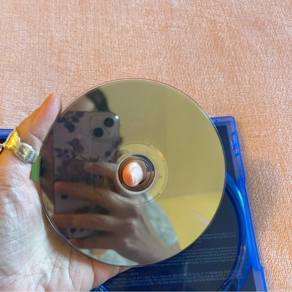 ✨4 for $20✨ CRISTALES PS4 game excellent pre-owned condition
